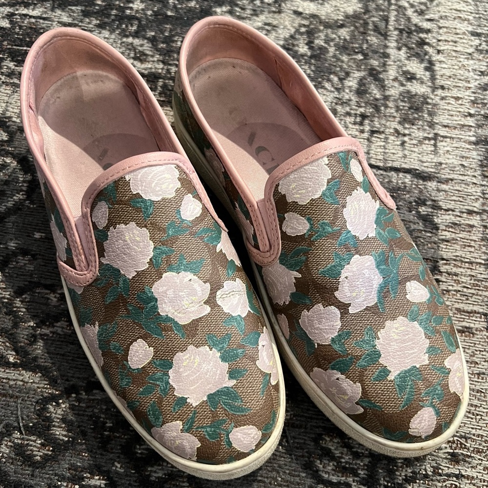 COACH woman Loafers